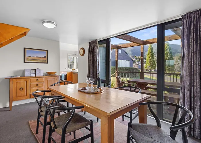 *** Lake Villa 466 ***
